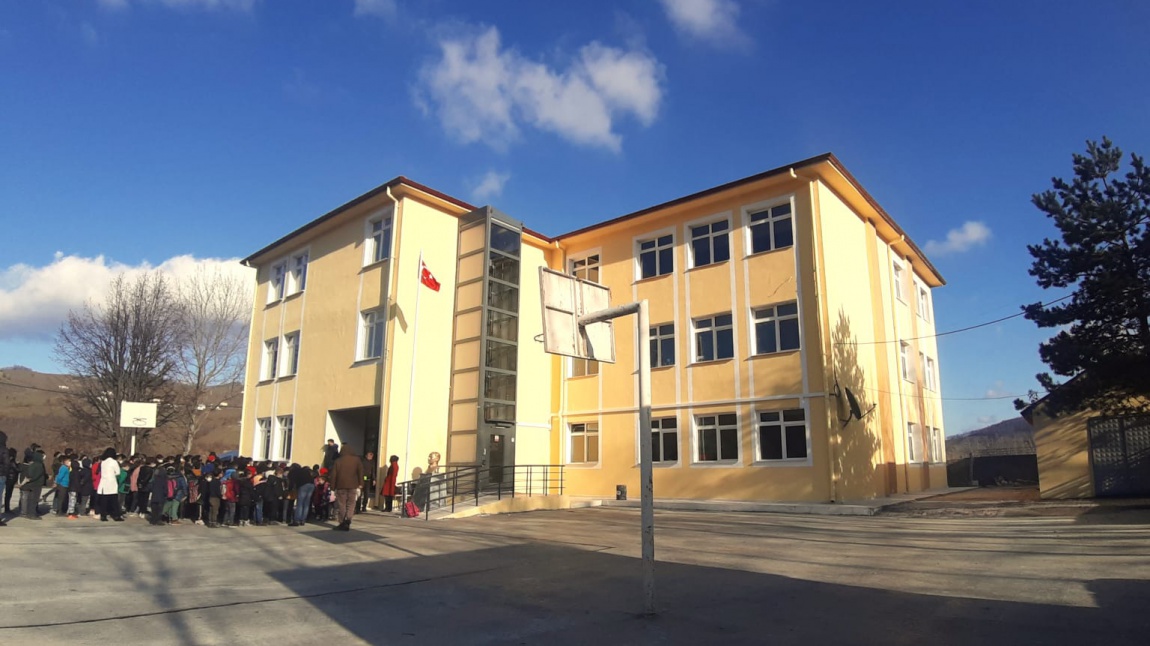 Çarşıköy Ortaokulu Fotoğrafı